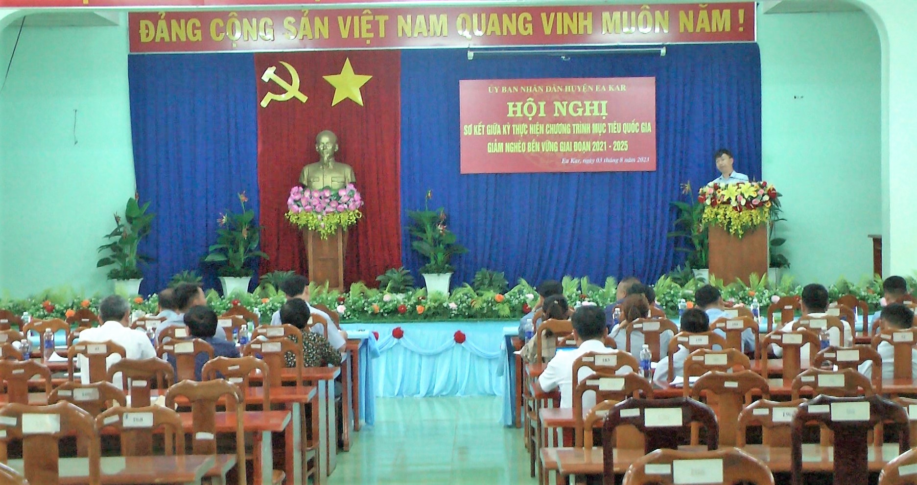 UBND huyện tổ chức Hội nghị sơ kết giữa kỳ thực hiện chương trình mục tiêu Quốc gia giảm nghèo bền vững giai đoạn 2021 – 2025.